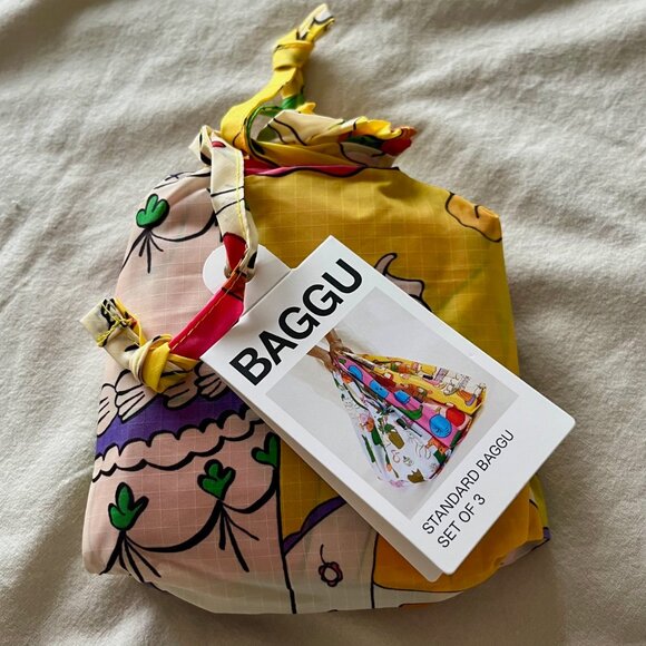 NWT BAGGU Set of 3 Standard Reusable Bags in Still Life Motif - Picture 2 of 9